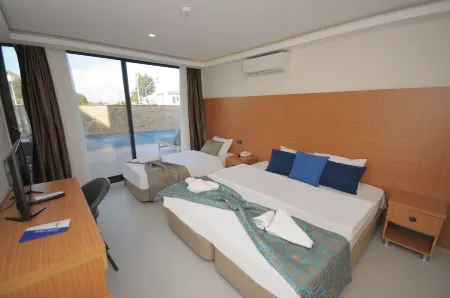 Saatlı Hotel