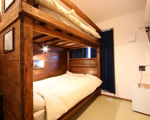Marinx Classic Harborview Pension Hotels in Yaese
