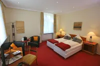 Schlosshotel Domäne Walberberg Các khách sạn ở Weilerswist