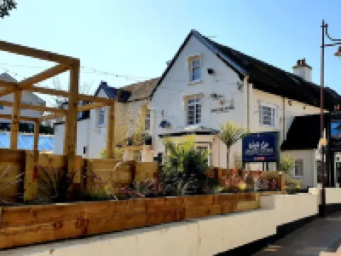 The Eyre Court Hotels in Seaton