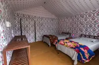 Camp Bagheera Các khách sạn gần Camp Jugnoo | Camping in UK