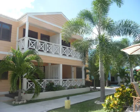 Buccaneer Beach Club Hotels in Dickenson Bay