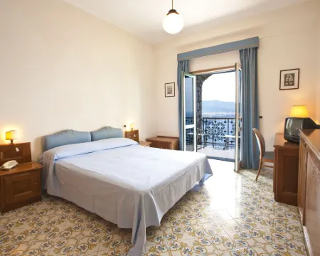 Hotel Mega Mare Hotels in Vico Equense