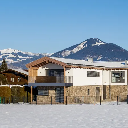 Aurora Mountain Chalet by we Rent, Summercard Included