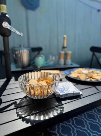 West End Escape - Modern 2 Br - Parking - Private Patio w/ Grill + Firepit