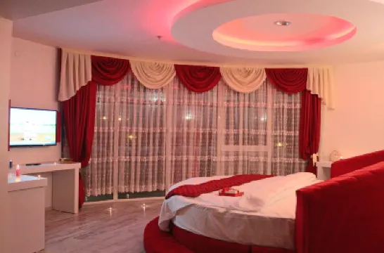 Grand Beyaz Saray Otel Hotels in 