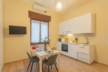 Simar Apartments Nearby Como S G Train Station by Rent All Como