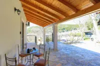 Galini Vines - Authentic Corfu Village Life WiFi AC Hotels in Thinali