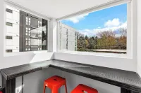Echo Loft: A Modern Escape Hotels in Mercer Island