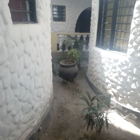 Kendas Village