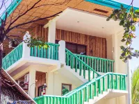 Ceazar's Place Hotels in Dauin