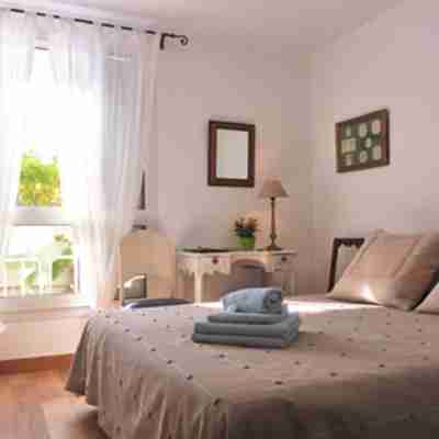 La Petite Maison Rooms