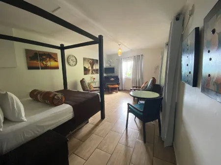 Stephna Residence Отели в г. Маэ