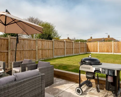 Beach Retreat with Parking Near the Sea Hotels in Whitstable