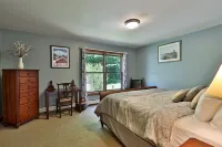 Cortina Mountain Chalet - Outdoor Hot Tub - Close To Pico And Killington Mountains 3 Bedroom Home Hotels in Mendon