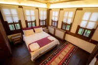KÜRKÇÜ Konak Hotels in Akcasu Mahallesi