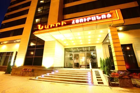 New Nairi Hotel, Yerevan
