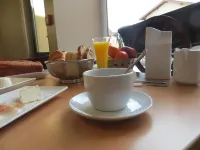 Auberge Bressane de Buellas - breakfast
