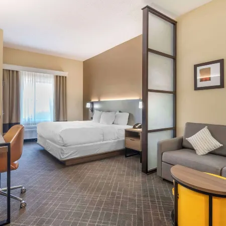 Comfort Suites McKinney-Allen