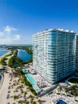 SLS Cancun Hotel & Residences