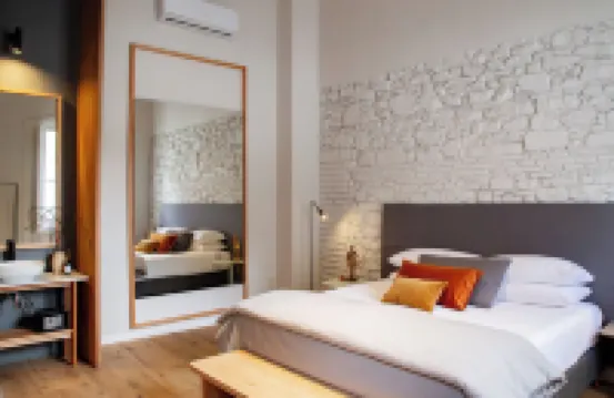 拉胡森之家 住宿飯店