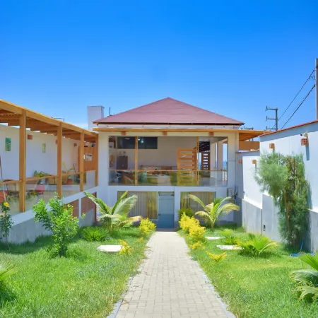 Prim Hotel Vichayito