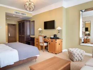 Best Western Plus Market Square Lviv