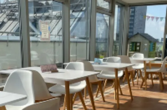 Luga Homes - Nikolaikirche Hotel a 