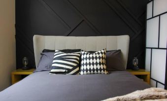 Studio-Sleeps 4-10 Min H Potter-17 Min London