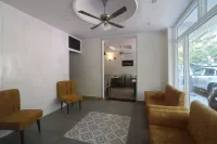 Aamod Feather Touch