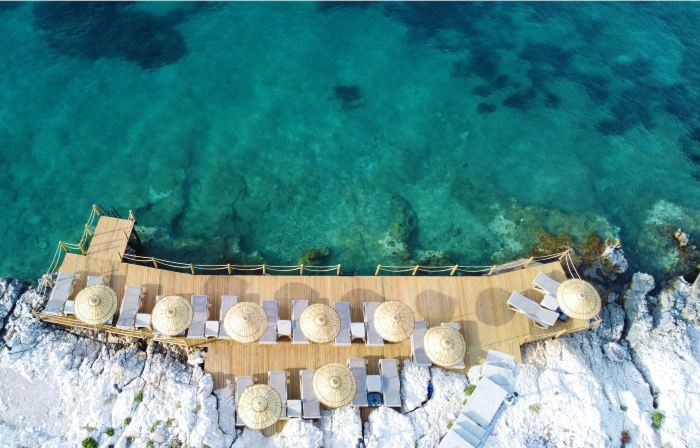 AKVARYUM BUTIK OTEL KARABURUN