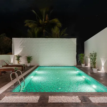 Bedzzz Xclusiv Morjim, Goa by Leisure Hotels