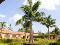 STC.Safari Lodge Hotels in Oldeani