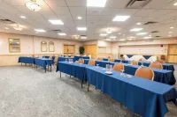 Fireside Inn & Suites Portland فنادق في بورتلاند