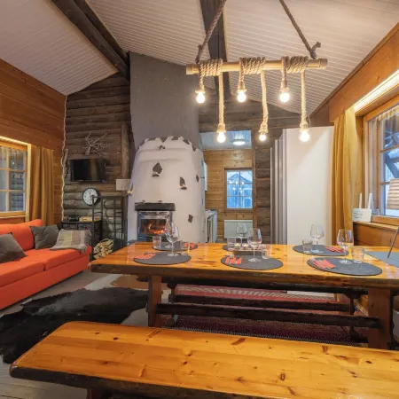 Kuukkeli Log Houses Aurora- Secret Cabin