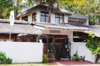 La Tonnelle Guest House - bar