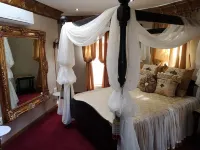 Excalibur Boutique Hotel - balcony