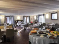 Belvivere Suites Hotels in Sona