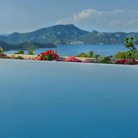 Swan Lake Hotel - Adult Only