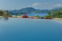 Swan Lake Hotel - Adult Only