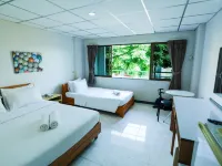 Central Place Hotel Hotels near Tesco Lotus Rayong
