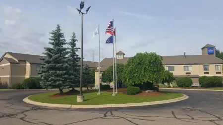 Baymont by Wyndham Belleville Airport Area