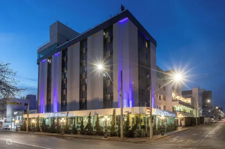 Porto Minas Hotel e Convenções Отели в г. Уберландия