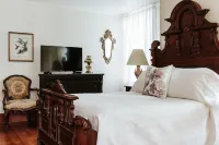 Maison Mouton Bed & Breakfast فنادق في لافاييت