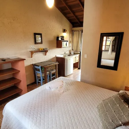 Pousada Capitão Cook a 200 m do Centro