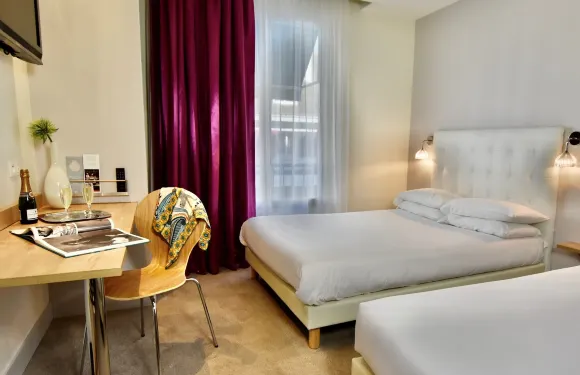 洛里昂大洋洲艾斯卡爾酒店