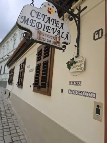 Cetatea Medievala Hotels near The Evangelical Church of Romania Museum