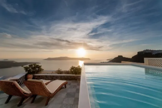 Vallas Apartments & Villas