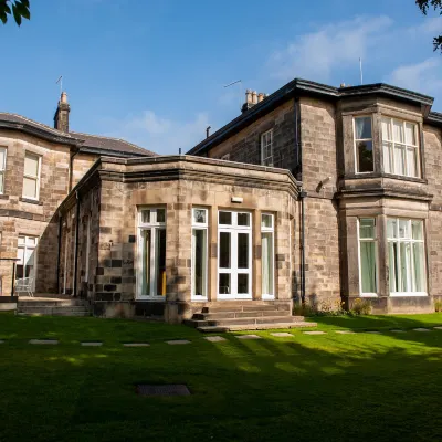Halifax Hall Hotels near Whirlowbrook Hall