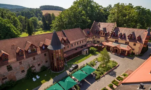 Schlosshotel Weyberhöfe